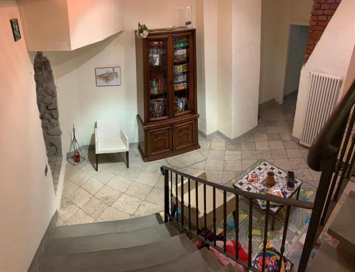 马纳西公寓酒店 普拉托 外观 照片